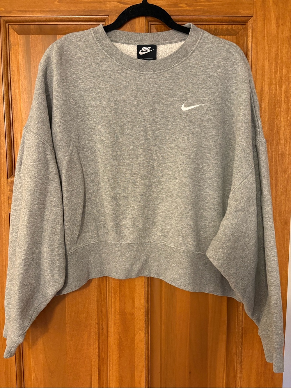 Nike Cropped Crewneck Sweatshirt